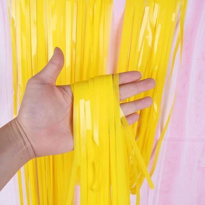 Fringe Backdrop Pastel Yellow - Partyshakes Curtains