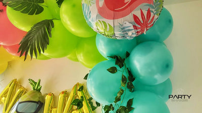 Tropical Summer Balloon Garland With Tropical Leaves