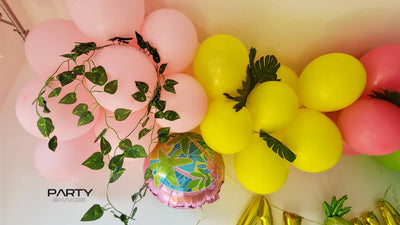 Tropical Summer Balloon Garland With Tropical Leaves