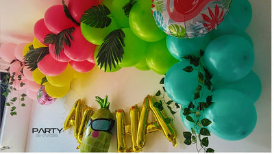 Tropical Summer Balloon Garland With Tropical Leaves