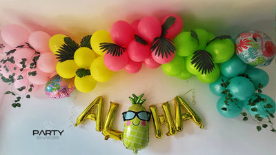 Tropical Summer Balloon Garland With Tropical Leaves