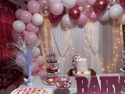 Double Layered Pink and White Princess Decoration - Partyshakes Balloons