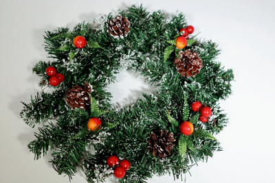 40cm Artificial Christmas Door Wreath - Partyshakes Wreaths & Garlands